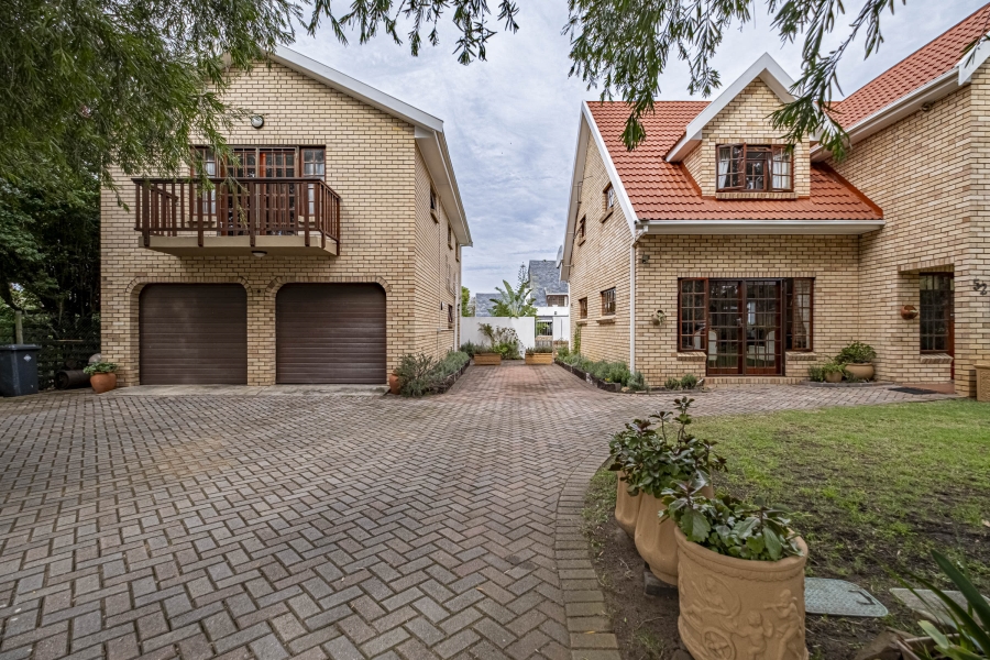 4 Bedroom Property for Sale in Walmer Eastern Cape
